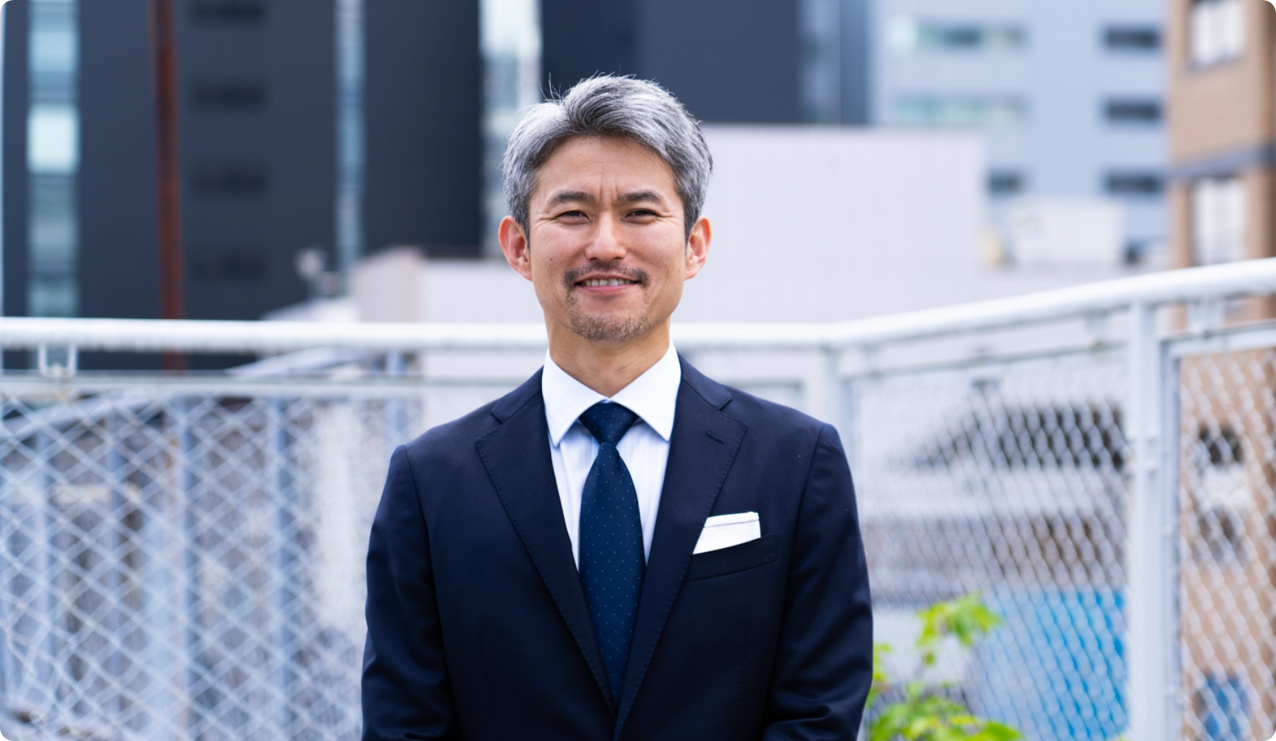 代表取締役松葉